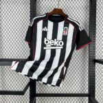 Besiktas maillot domicile 2025:2026