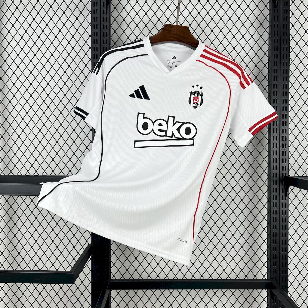 Besiktas-maillot exterieur-2025:2026 Besiktas maillot exterieur 2025:2026