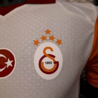 Galatasaray-maillot exterieur-2025:2026 -3